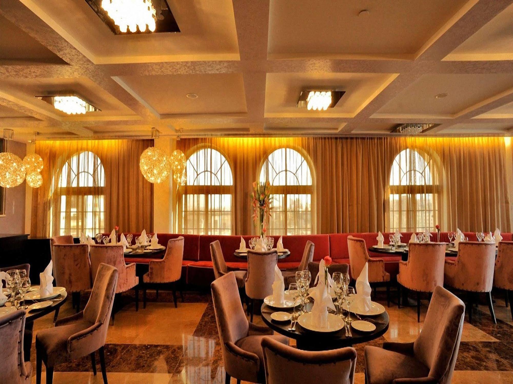 Il Palazzo Hotel And Suites 암만 외부 사진